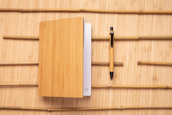 BAMBOO NOTEBOOK AND PEN SET